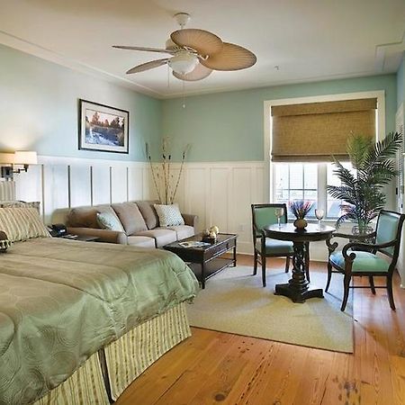 מורלס אינלט Willow Lodge חדר תמונה