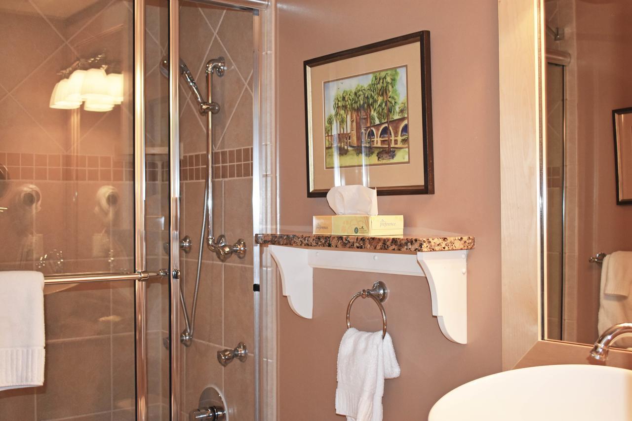 מורלס אינלט Willow Lodge מראה חיצוני תמונה