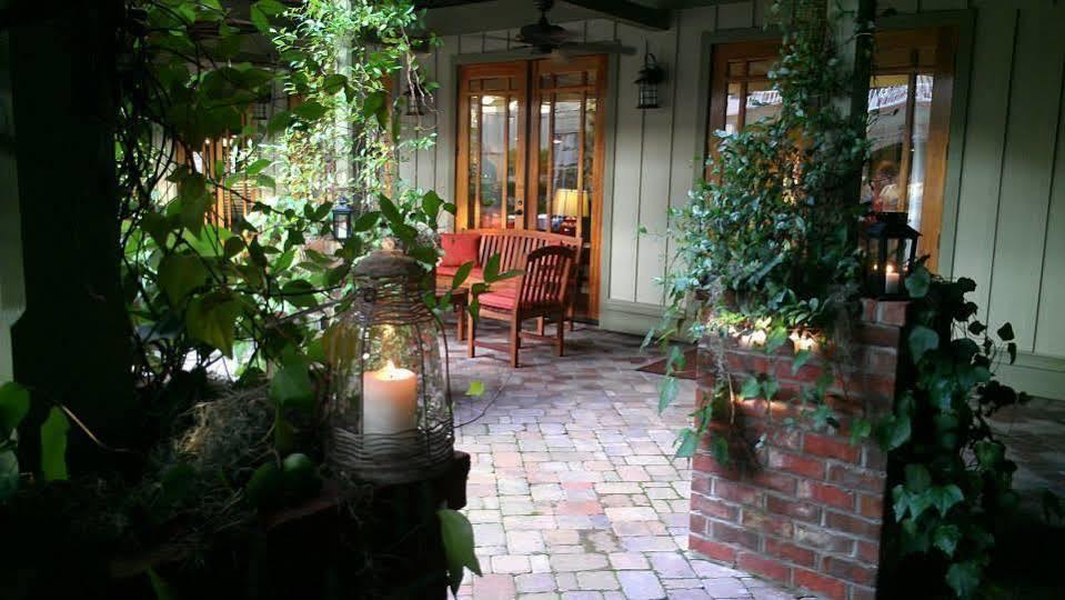 מורלס אינלט Willow Lodge מראה חיצוני תמונה